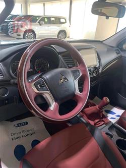میتسوبیشی L200